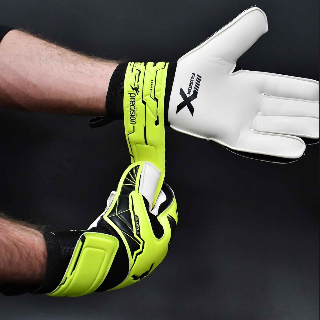 Fusion X Flat Cut Essential GK Gloves