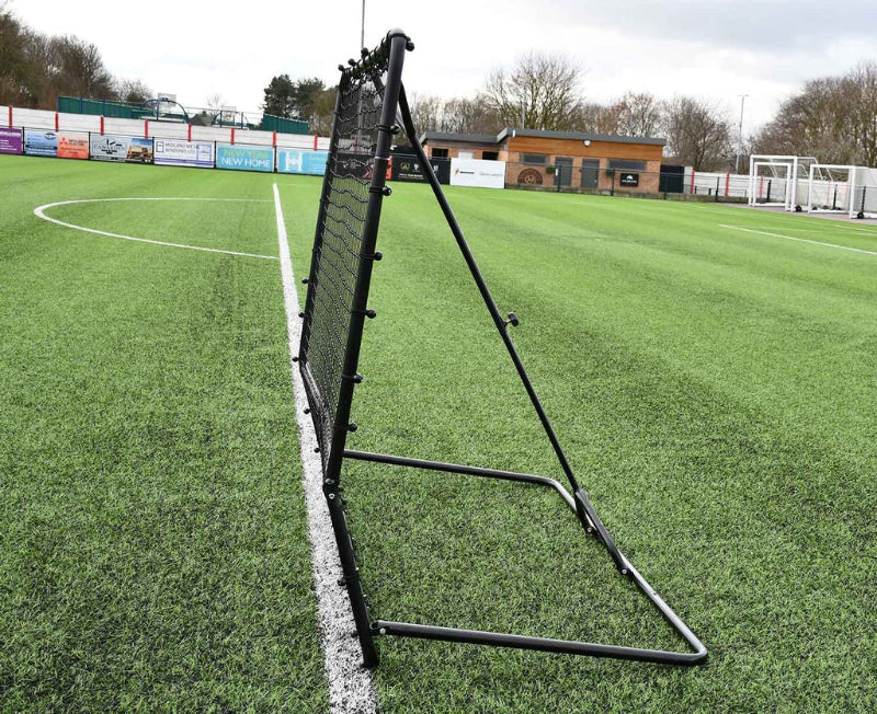 Angled rebounder