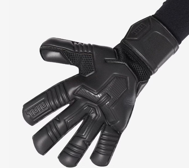 £20 Goalkeeper Gloves